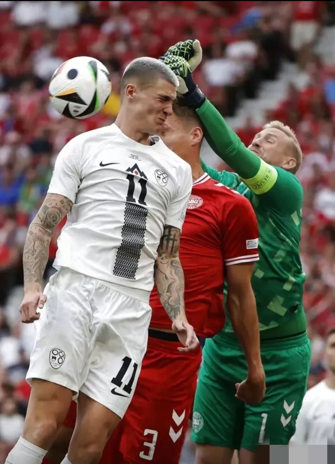 乌克兰队力争搏击波兰晋级欧洲杯