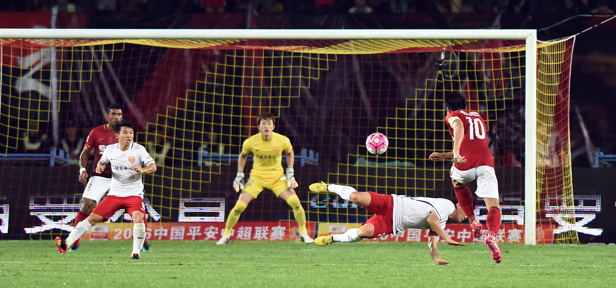 雷火电竞网址-包含亚特兰大取得胜利，阻击对手晋级计划的词条