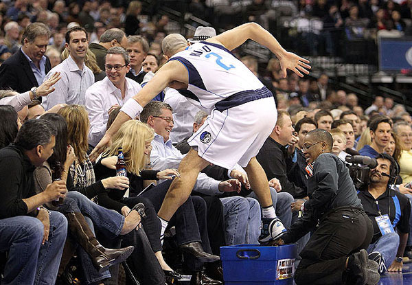 小牛重回胜利轨道，击退魔术实现复仇