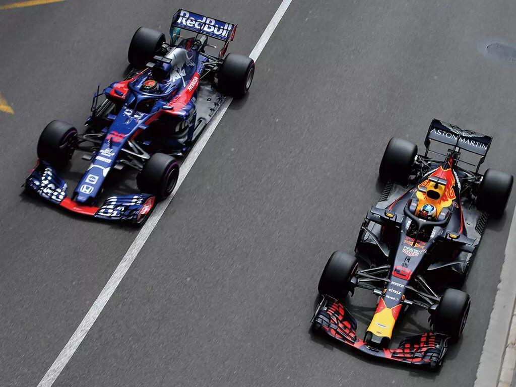 雷火电竞官网-索伯车队鏖战梅赛德斯，阿隆索状态火热的简单介绍