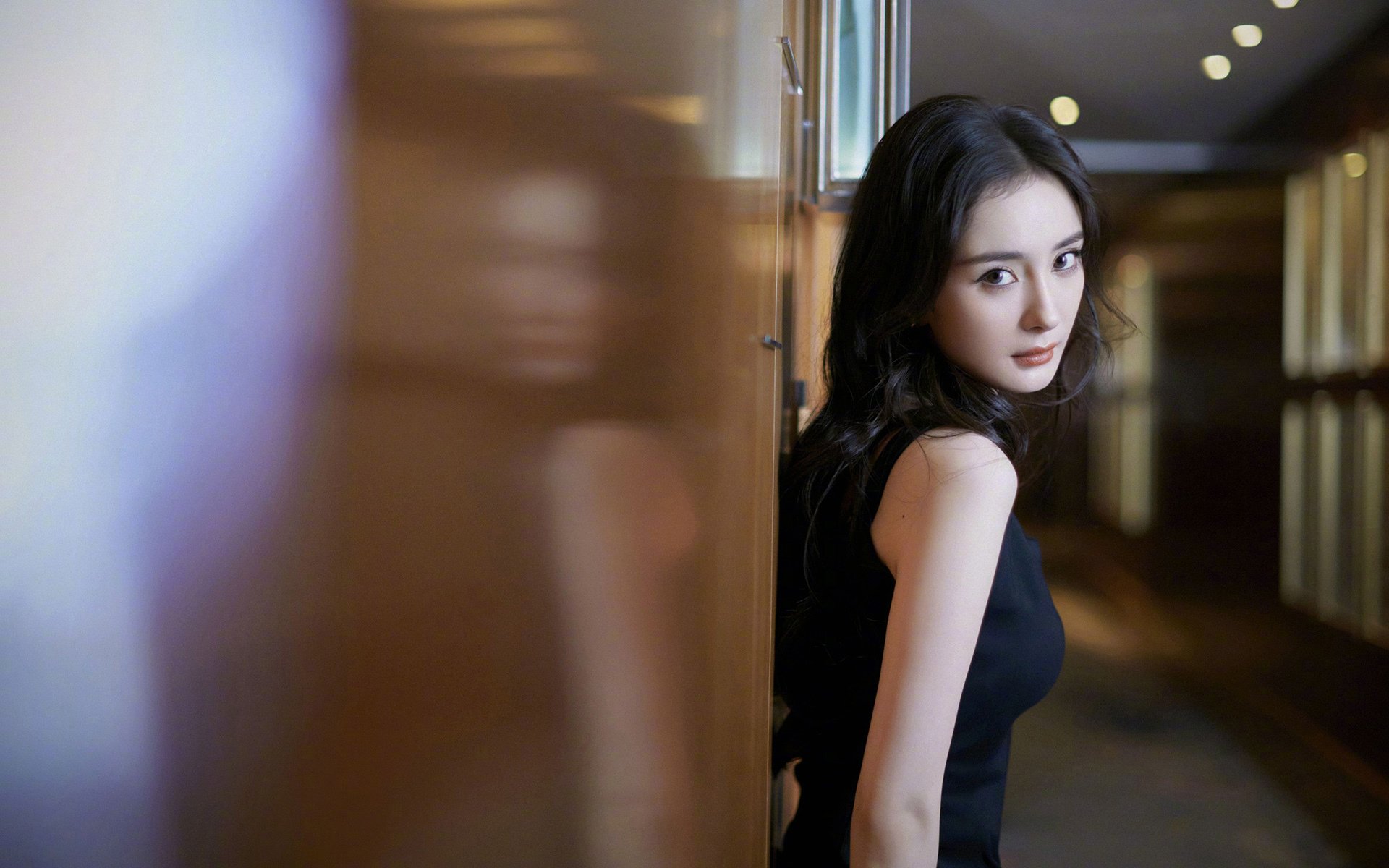 雷火电竞-叹息之墙与黄金之盾，库尔图瓦极限爆发，却难阻乌拉圭强势晋级路