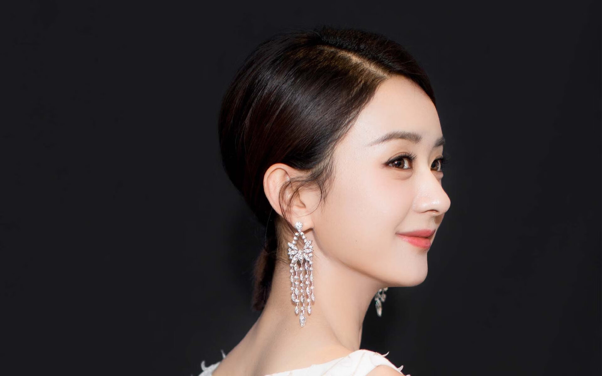 尼日利亚与里昂的巅峰对决,NBA总决赛焦点战里昂胜出