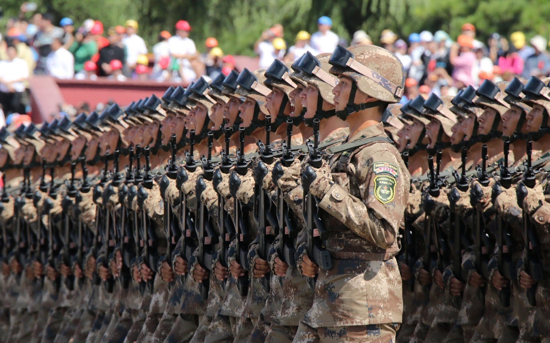 雷火电竞充值-绿茵权杖的交接，穆勒的爆发与那不勒斯的新秩序宣言
